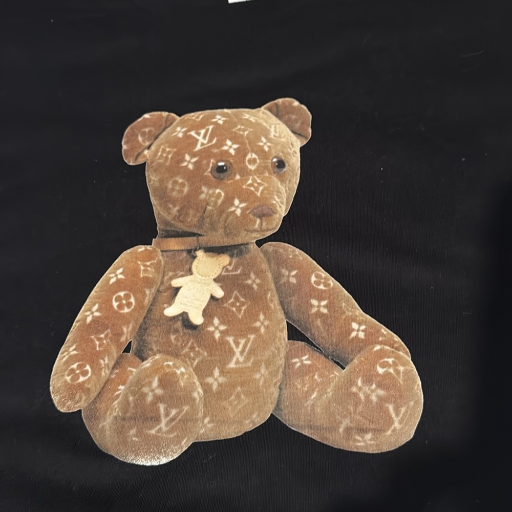 Black T-Shirt with Brown Teddy Bear Designer logo M NWOT M